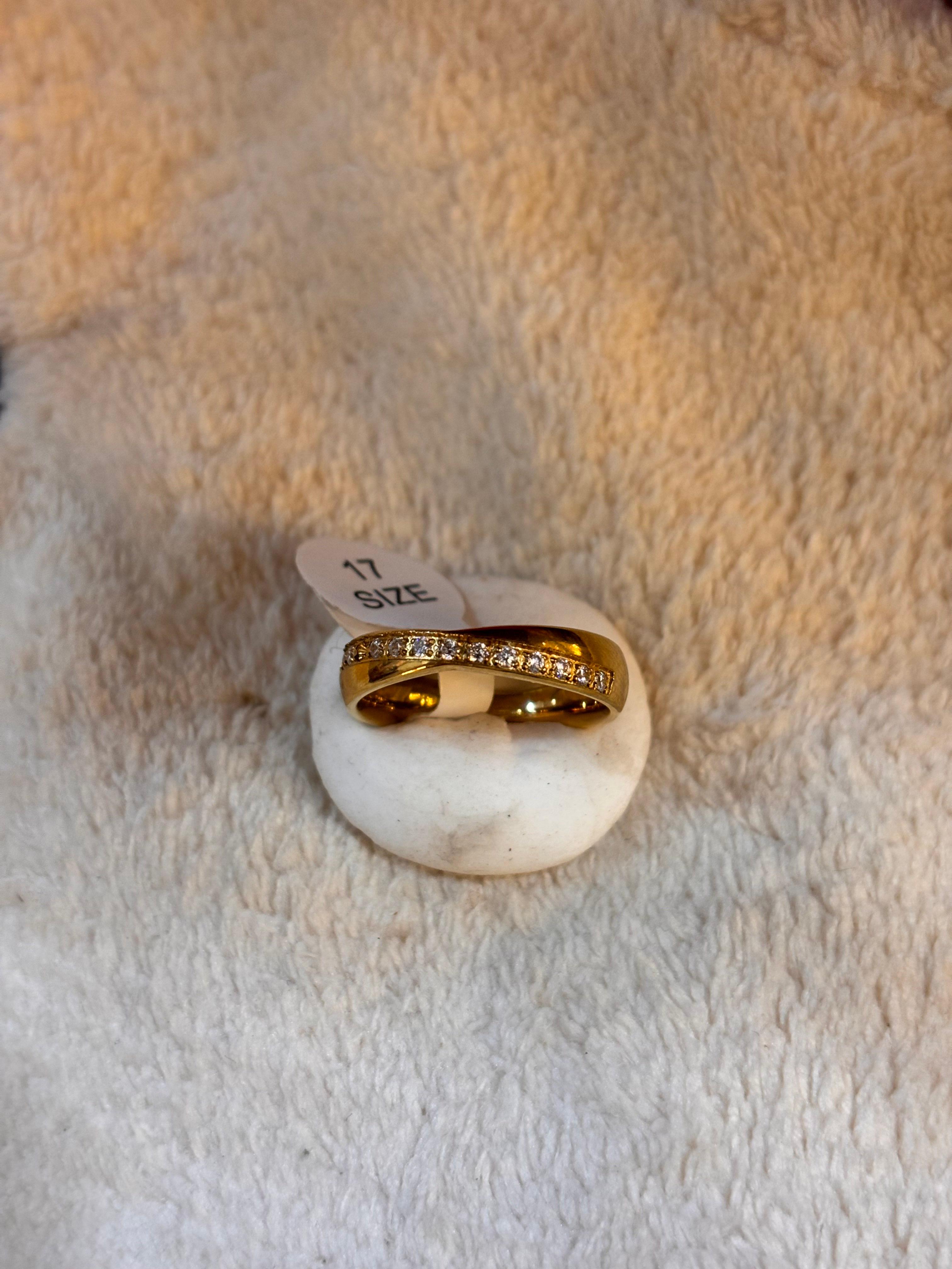 Diamond statement ring - Thumbnail 2
