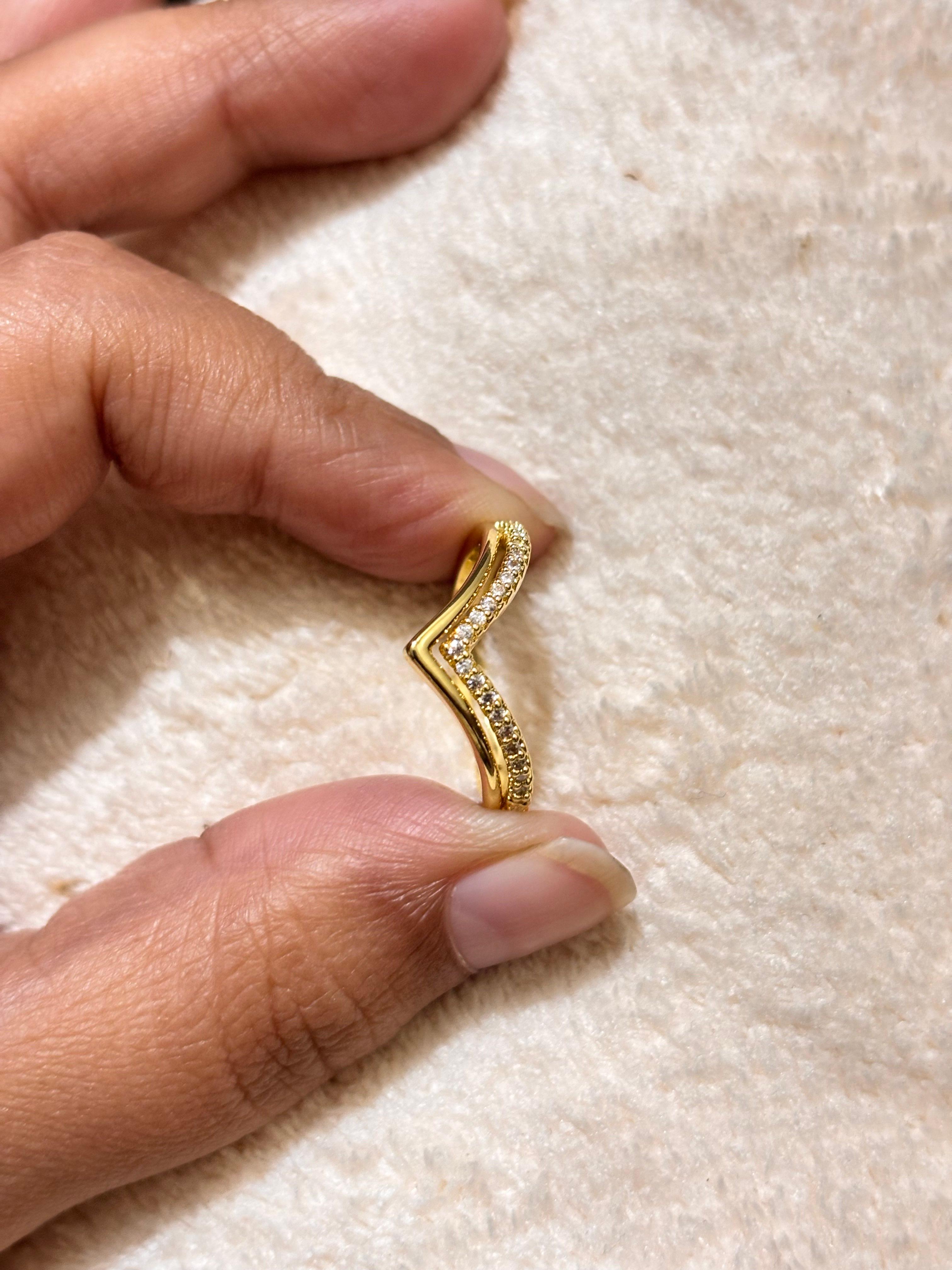 Double v shape ring - Thumbnail 2