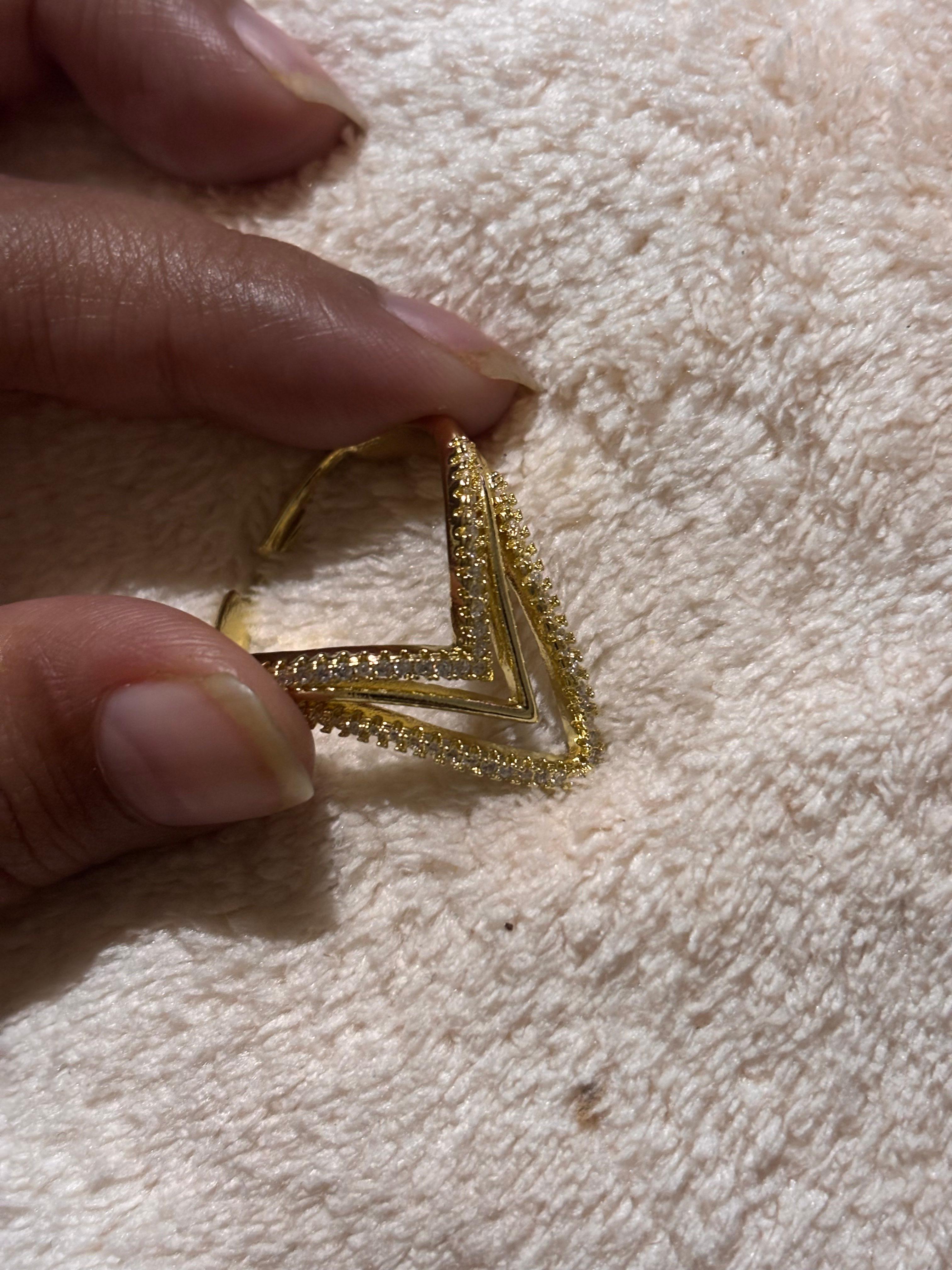 Triple v shape ring - Thumbnail 3