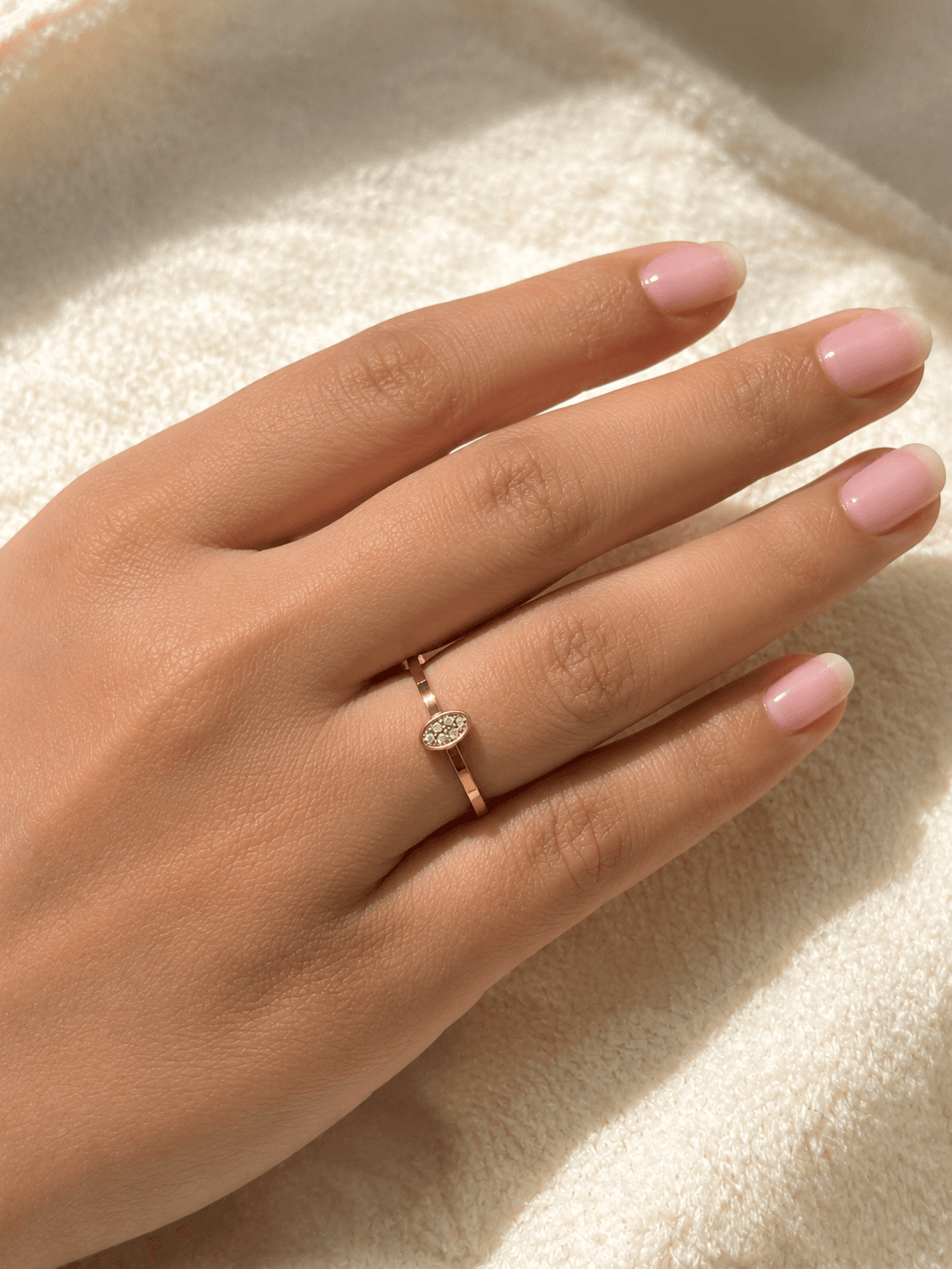 Oval  shape ring - Image 1