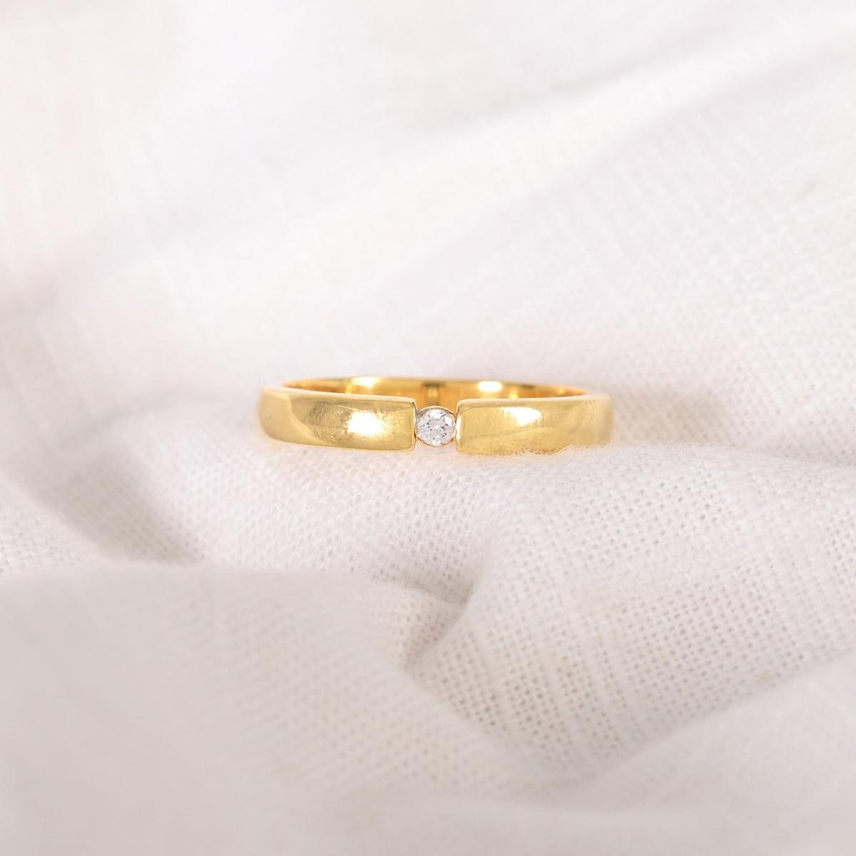 Very small diamond  ring - Thumbnail 2