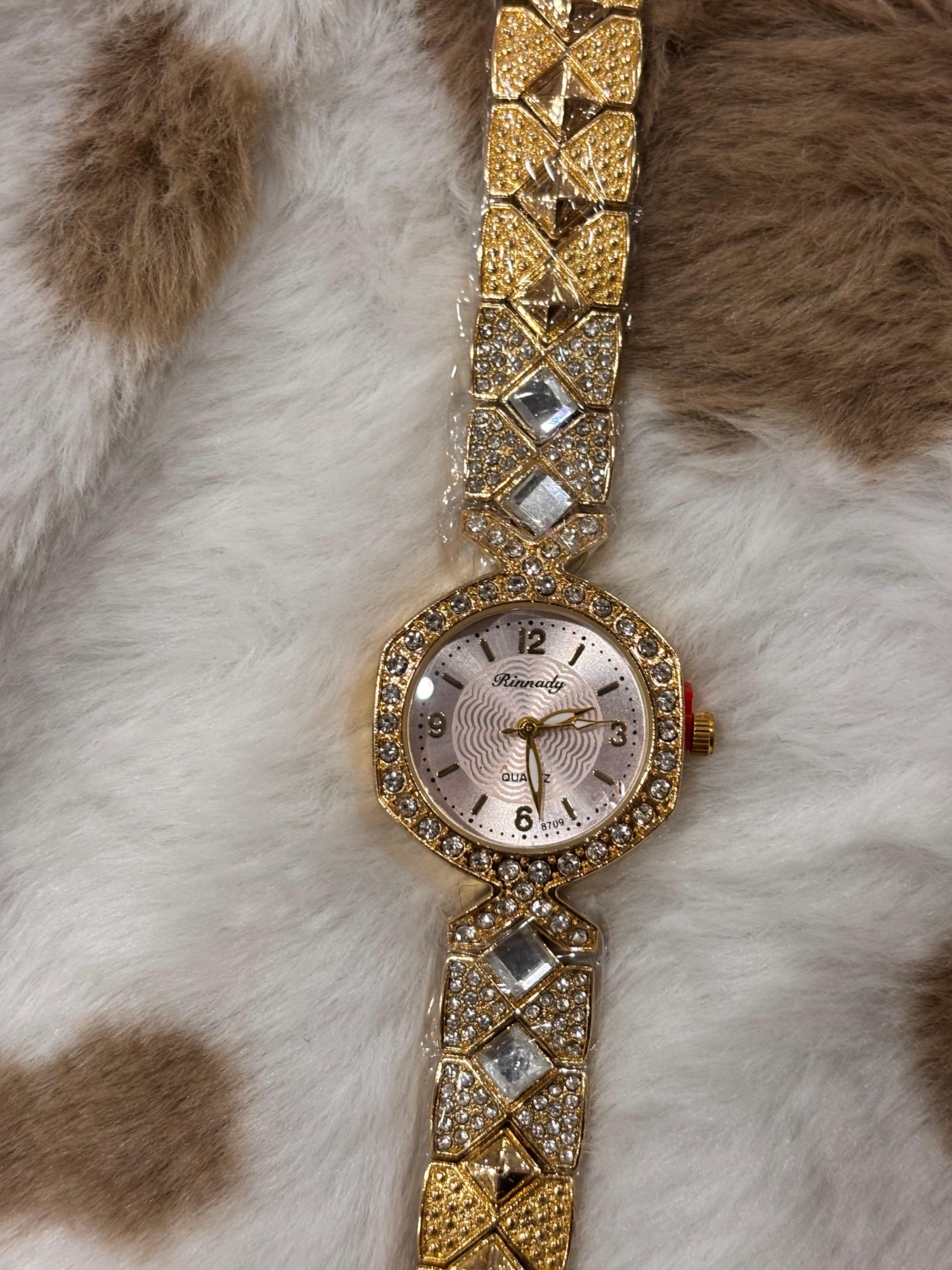 Party wear watch - Image 1