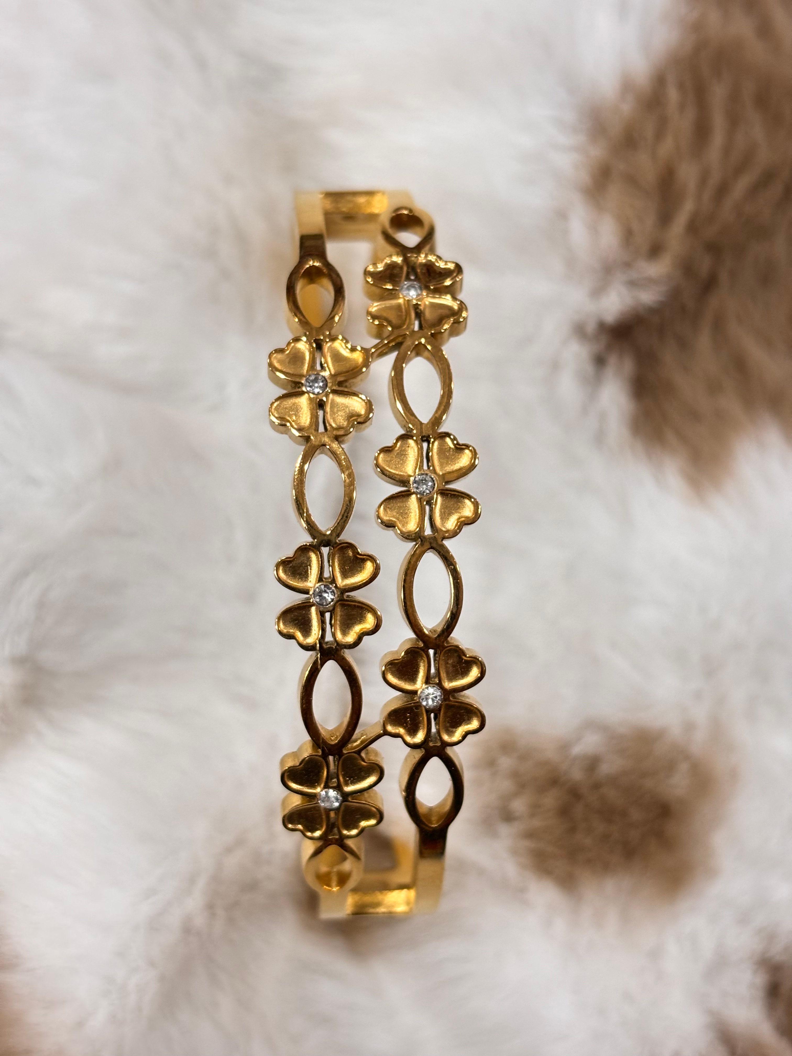 Four heart bracelet - Image 1